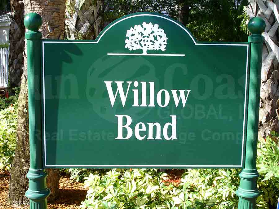 Willow Bend Signage